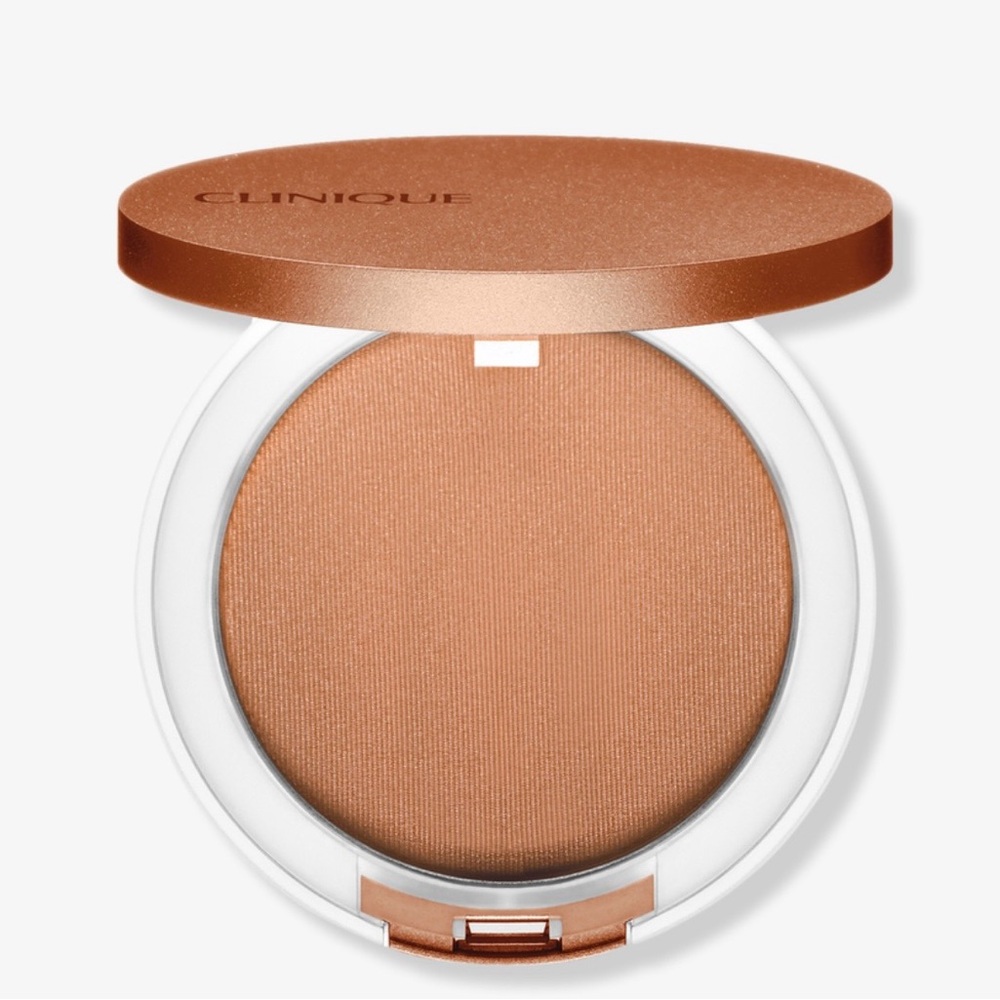 Clinique True Bronze Pressed Powder Bronzer in Sunkissed